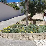 شقة Andrija