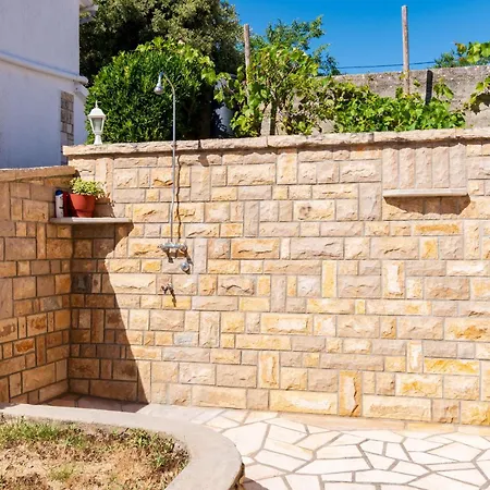 Appartement Andrija *