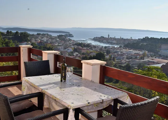 Sanjin Apartment Palit
